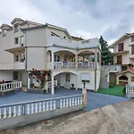 In Mastrinka With Loggia, Air Conditioning, Wifi 5159-2 Traù