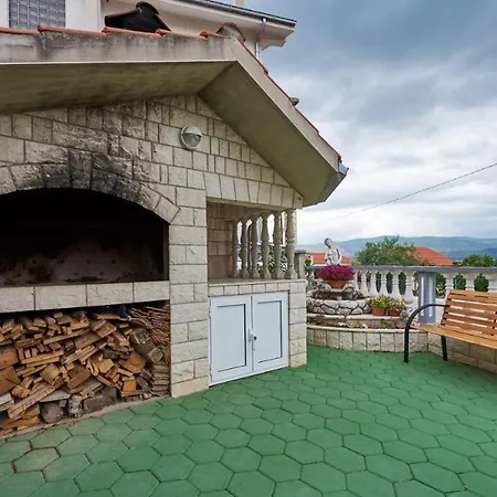 شقة In Mastrinka With Loggia, Air Conditioning, Wifi 5159-2