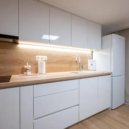 In Mastrinka With Loggia, Air Conditioning, Wifi 5159-2